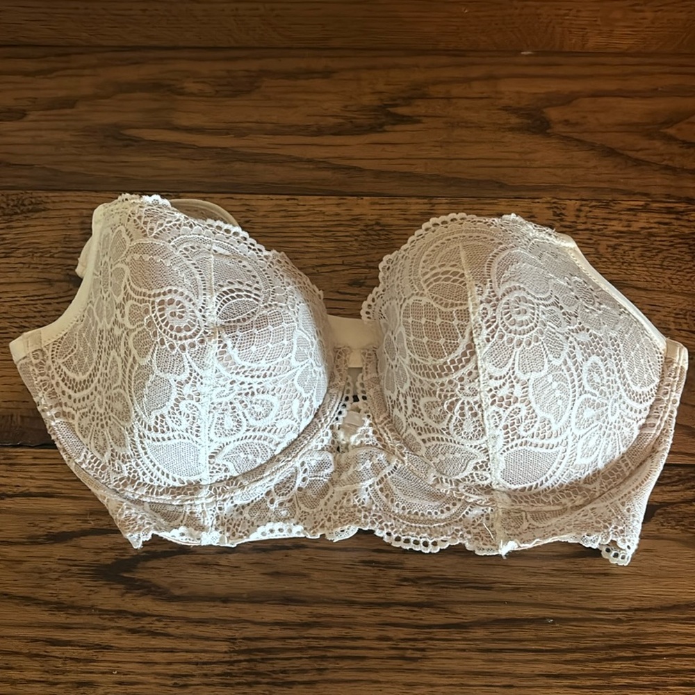 Pink Bra - Cream Colored Bra 36DDD